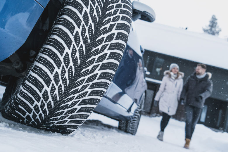 Controlled grip, more comfortable driving: Nokian Hakkapeliitta R3 and Nokian Hakkapeliitta R3 SUV – peace of mind for the Northern winter